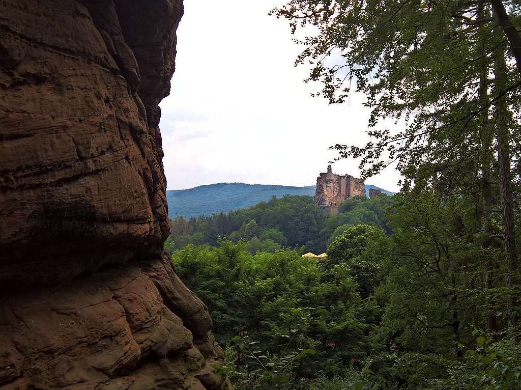 Blick auf Burg Fleckenstein in Frankreich