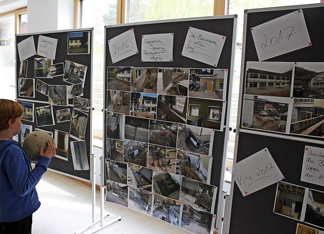 Eine Bilder-Collage zeigte den Vorher-...ndder Bergwerkverein stellte sich vor.  | Foto: Karin Hei