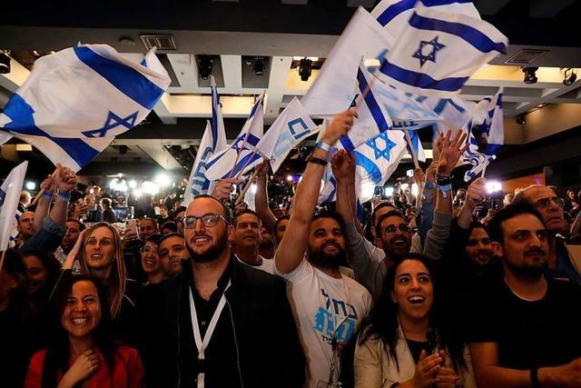 Wahlkrimi in Israel: Netanjahus Likud und Gantz-Opposition gleichauf