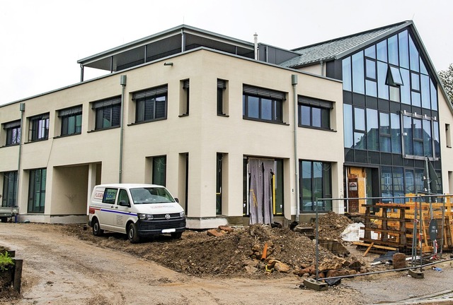 Auen Baustelle, innen sind schon die ...ehen die einzelnen Abteilungen ein.     | Foto: Olaf Michel