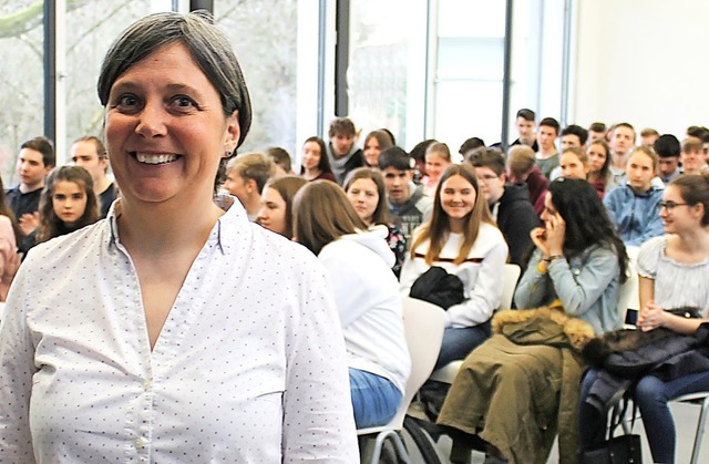 Die Klimaforscherin Anke Duguay-Tetzla...rn des Hochrhein-Gymnasiums Waldshut.   | Foto: Matthias Sochor