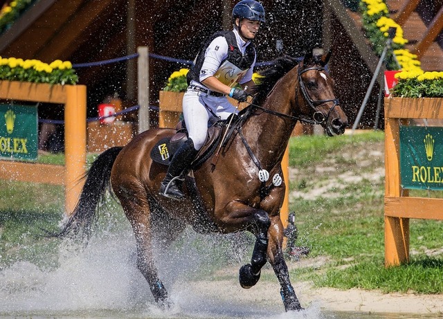 Julia Krajewski mit Chipmunk beim CHIO in Aachen  | Foto: dpa