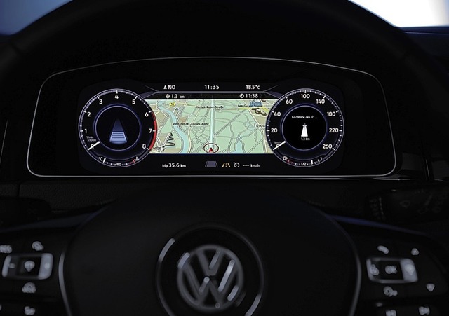 Die festeingebauten Navigationssystem ...er sehen häufig besonders hübsch aus  | Foto: VW/SP-X