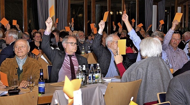 Mehrere nderungsantrge waren notwend... Kreistagswahlprogramm der CDU stand.   | Foto: Wolfgang Beck