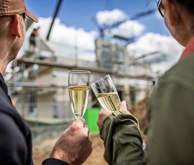 Der Bau eines Hauses ist fr die meist...e Qualitt und Komfort zu verringern.   | Foto:  Frank Rumpenhorst (dpa-tmn)