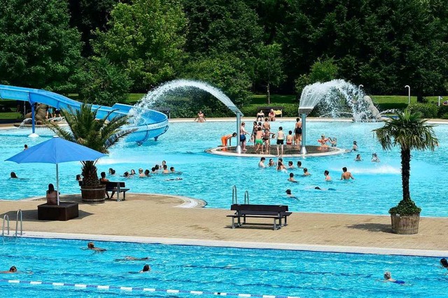 Eventuell kann ab dem 1. Mai im Strandbad geplantscht werden.  | Foto: Thomas Kunz