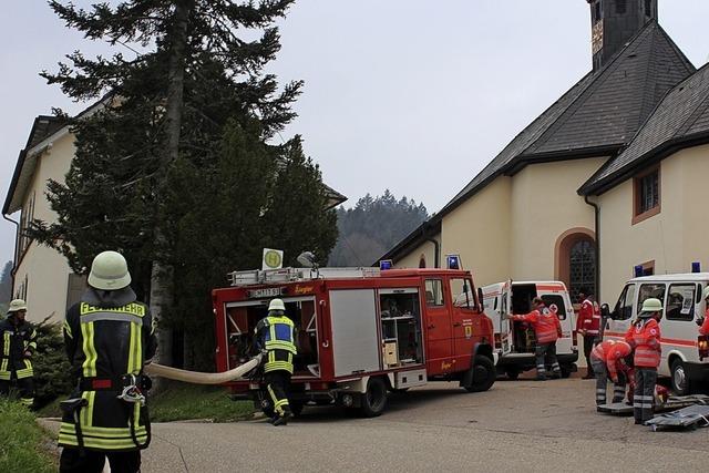 Komplexe Rettungsaktion am Wirtshaus