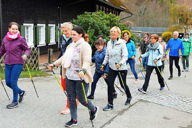 Vom Gasthaus Himmelreich aus startete ...hmenden eine intensive Trainingsrunde.  | Foto: Gerhard Lck