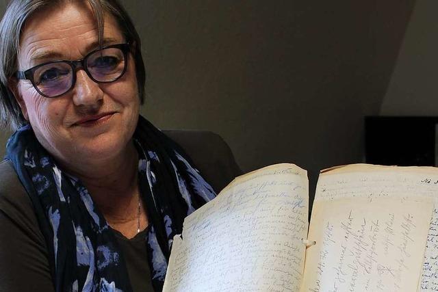 Schriftstellerin recherchiert im Emmendinger Tagebucharchiv fr ihren neuen Roman