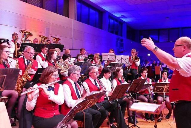 Fotos Jubilumskonzert Feuerwehrkapelle Wellendingen 2019