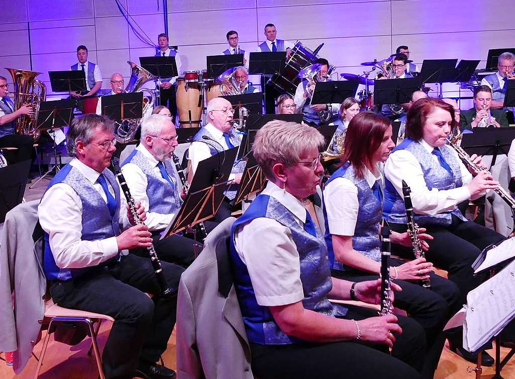 Groartige Musik wurde beim Osterkonzert geboten, das gleichzeitig der Auftakt des Jubilumsjahrs der Feuerwehrkapelle Wellendingen war.