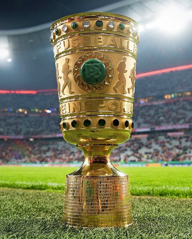 Um diesen Pott geht es im DFB-Pokal.    | Foto: DPA