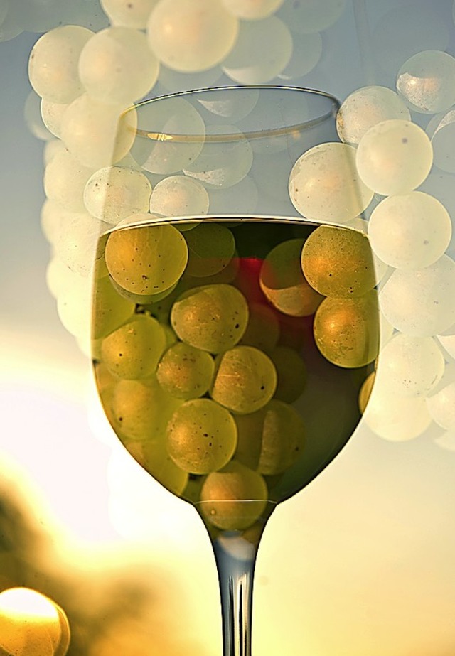 Genuss:   Wein im Glas und im  Blick    | Foto: Andrea Schiffner