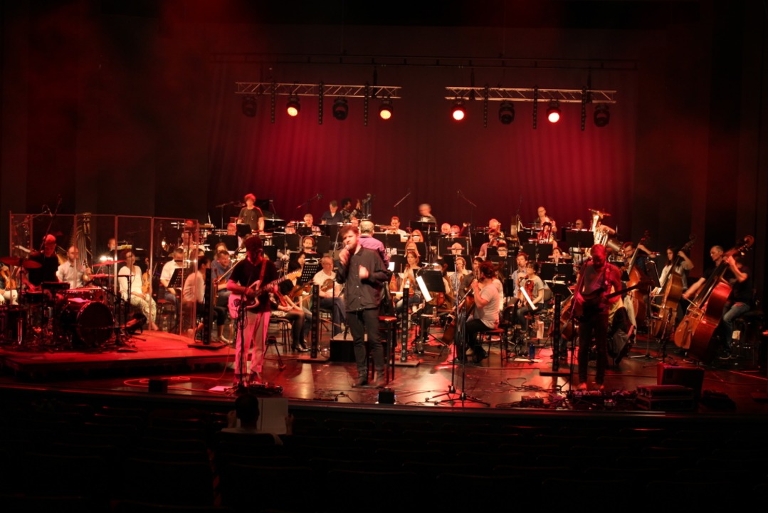 Im Groen Haus werden an diesem Abend  Welten aufeinandertreffen.  | Foto: Anika Maldacker