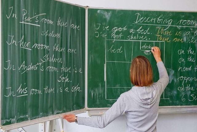 Die Schulpolitik macht mit Organisationen fr bessere Schulen ein groes Versprechen