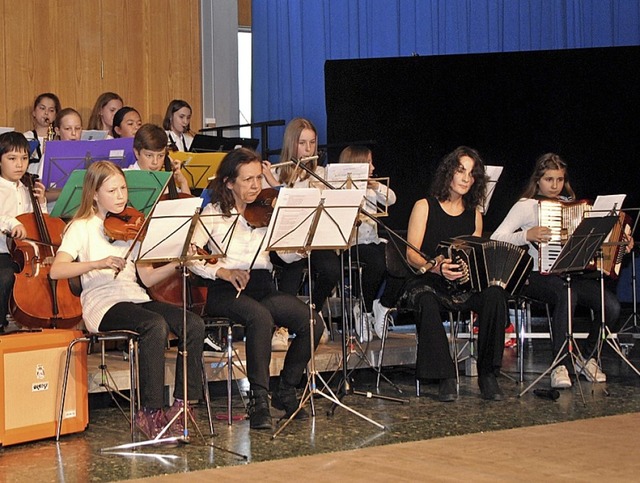 Die Schler der Musikklassen am Faust-...ten ihr Knnen und berzeugten dabei.   | Foto: Friederike Zimmermann