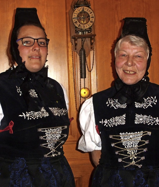 Uta Schler (rechts) war 24 Jahre lang...gab sie das Amt an  Dunja Salomon ab.   | Foto: Cornelia Selz
