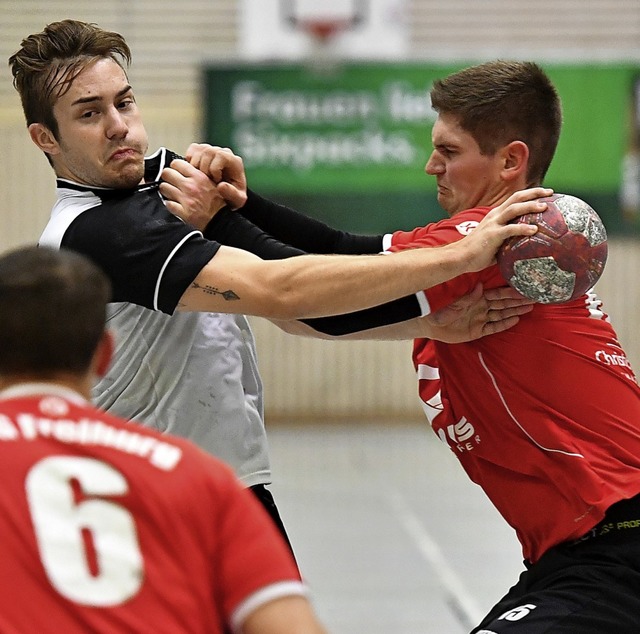 <BZ-FotoAnlauf>Handball:</BZ-FotoAnlau...or er das letzte Heimspiel der Saison.  | Foto: Achim Keller