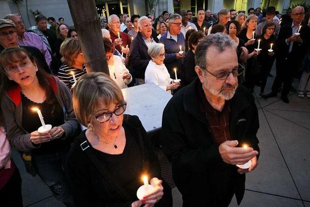 Bestrzung nach Anschlag auf Synagoge in Sdkalifornien