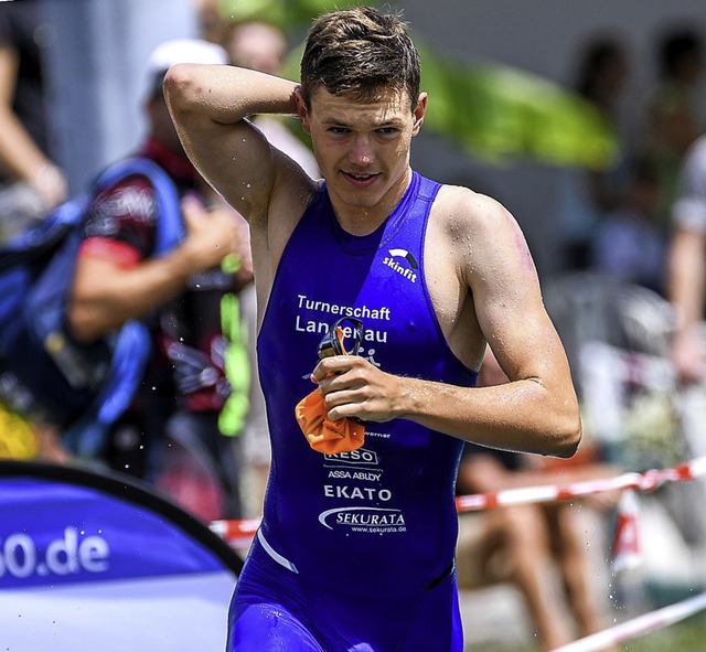 <BZ-FotoAnlauf>Triathlon:</BZ-FotoAnla...er Bundesliga-Triathlet auf Platz 28.   | Foto: Gerd Grndl