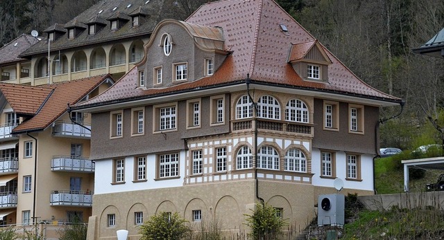 Das bisherige evangelische Pfarrhaus i...der staatlichen Forstverwaltung sein.   | Foto: Sebastian Barthmes