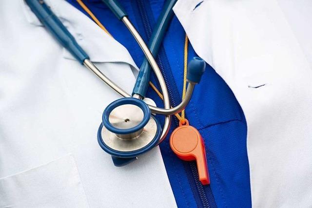 Über 1.000 Ärzte bei Warnstreik für bessere Arbeitsbedingungen