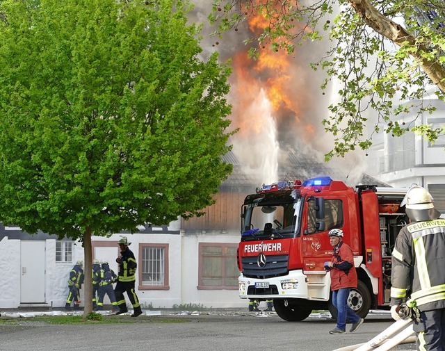 Ein Nebengebude  der Alten Feuerwache...che geriet am Dienstagabend in Brand.   | Foto: Willi Adam