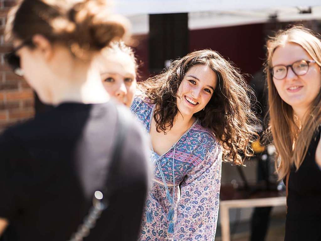 Sonnenschein, Eis und jede Menge Schnppchen: Der Frollein Flohmarkt fand in diesem Jahr im Hof der Fabrik statt.