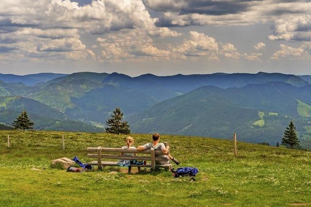 Saisonerffnung in der Schwarzwaldregion Belchen mit Einweihung des Genieerpfads Belchensteig