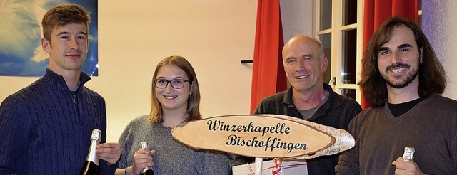 Karl Fesenmeier, Luisa Kllner, Otto S...gjhrige Mitgliedschaft ausgezeichnet.  | Foto: Cecile Buchholz