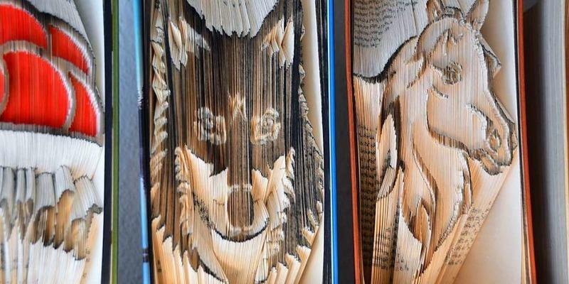 Dieser Stegener Verwandelt Alte Bucher In Kleine Kunstwerke Stegen Badische Zeitung