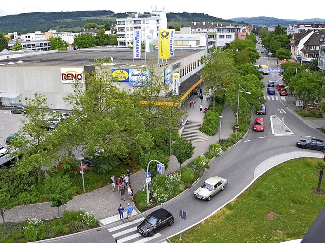 Der Bereich um den Kaufring in Weil am...ine Mini-Fugngerzone ist angedacht.   | Foto:  Fillisch