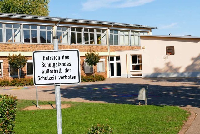 Bald sollen sich Baumaschinen Zutritt ...lgelnde der Frderschule verschaffen.  | Foto: KLaus Fischer