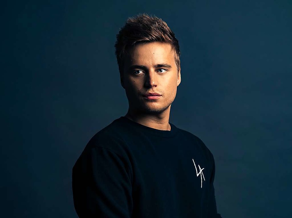 Der franzsische Chartstrmer Klingand...legt am Freitag im Basler Viertel auf.  | Foto: Universal Music