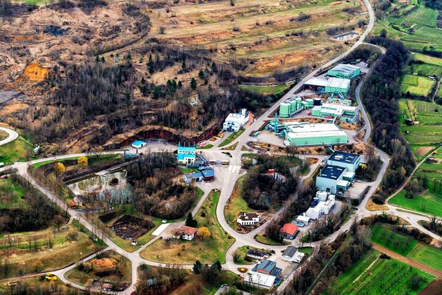 Das Deponiegelnde Kahlenberg oberhalb...ubikmeter Erdaushub geschaffen werden.  | Foto: Martin Bildstein copyright