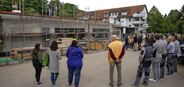 Der Bau der neuen Kita in der Unterstadt schreitet zgig voran.  | Foto: Volker Mnch