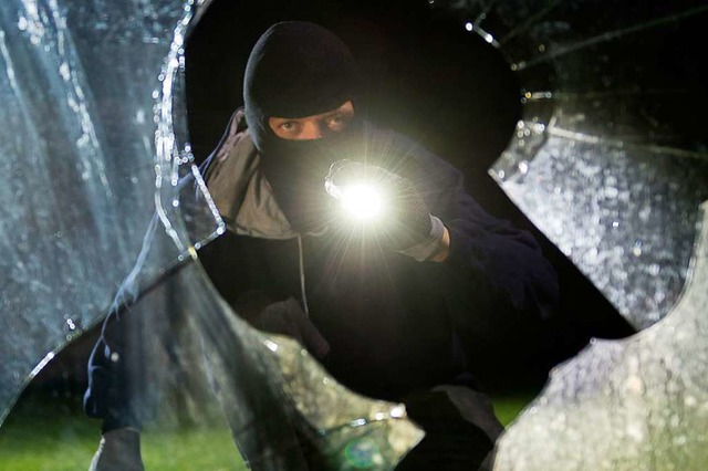 Zwischen Freitag und Sonntag gab es Ei...dergarten und eine Firma (Symbolbild).  | Foto: dpa