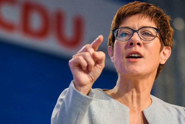 Kramp-Karrenbauer ber die SPD: 