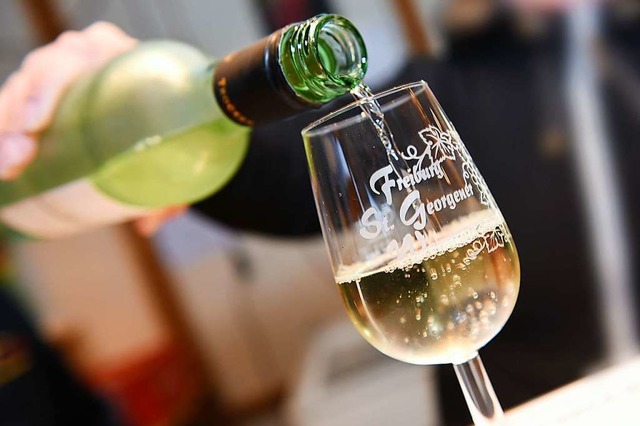 Fr die traditionellen Weintage in St....alt ein strengeres Sicherheitskonzept.  | Foto: Rita Eggstein