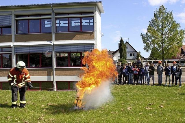 Lehrstunde der Feuerwehr