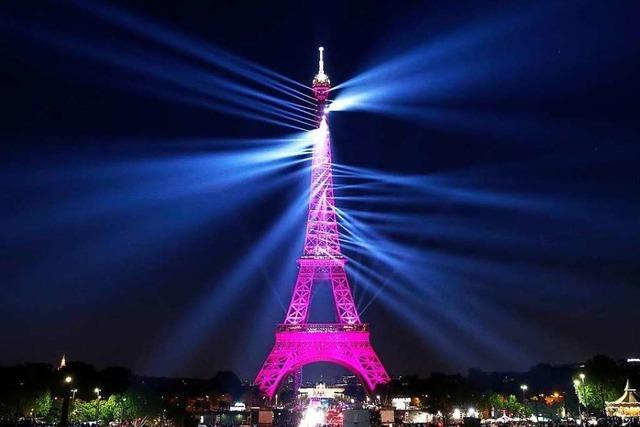 Paris feiert 130 Jahre Eiffelturm mit einer Lichterschau