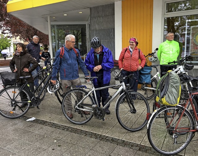 Mit kritischem Blick war die SPD mit G...rradtour durch Rheinfelden unterwegs.   | Foto: SPD Ortsverein Rheinfelden