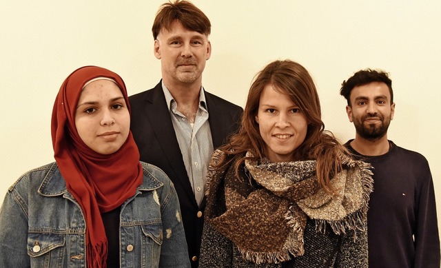 Nagham Aldafees (von links), Lars Sch...e Arbeit von Vision Hope International  | Foto: Markus Zimmermann