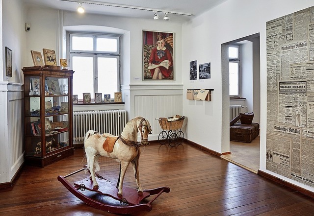 Ein brgerliches Kinderzimmer gibt im ...andwirtschaftsmuseum  erleben lsst.    | Foto: Stdtische Museen