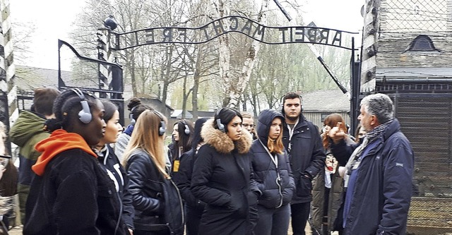 <BZ-FotoAnlauf>Kaufmnnische Schule:</...aligen Konzentrationslager Auschwitz.   | Foto: Schule