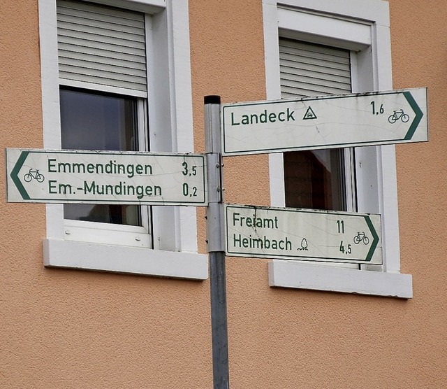 Bald sicherer Radweg nach Landeck?  | Foto: Georg Vo