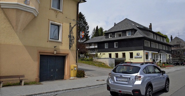 Das alte Rathaus, das Hotel Adenia und..., sagt die Brgerliste Hchenschwand.   | Foto: Sebastian Barthmes