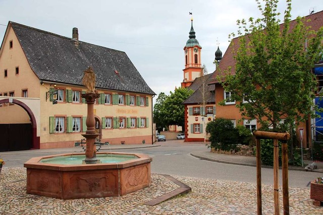 Nach Wunsch einiger Kandidaten soll Me... und den Stockbrunnen erhalten werden.  | Foto: Mario Schneberg