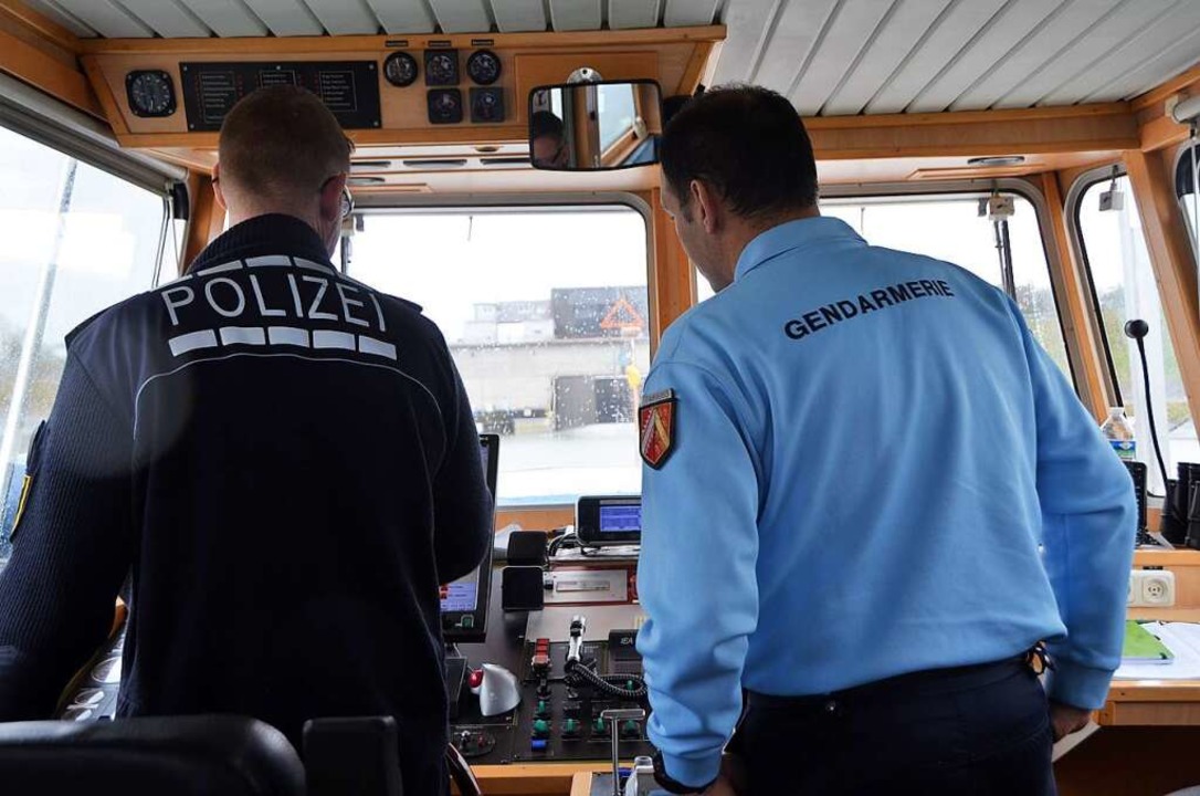 Auf dem Polizeiboot   | Foto: Kathrin Blum