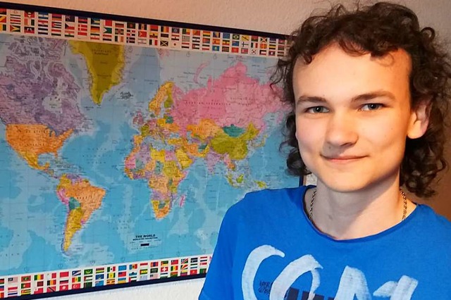 Kennt sich aus mit Karten: der 16-jhrige Matthias Brutzer.  | Foto: Andrea Steinhart